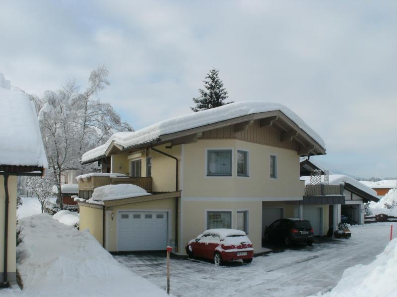 One-Bedroom Apartment image 1