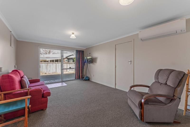 Rainbow Lake House - Lake Taupō Holiday Home - image 24