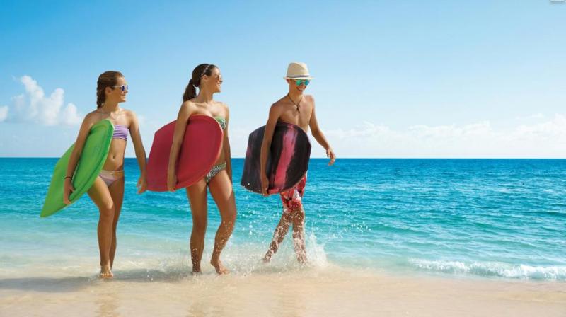 SERENARA VILLAS and SUITES - LOS CORALES beach - image 2
