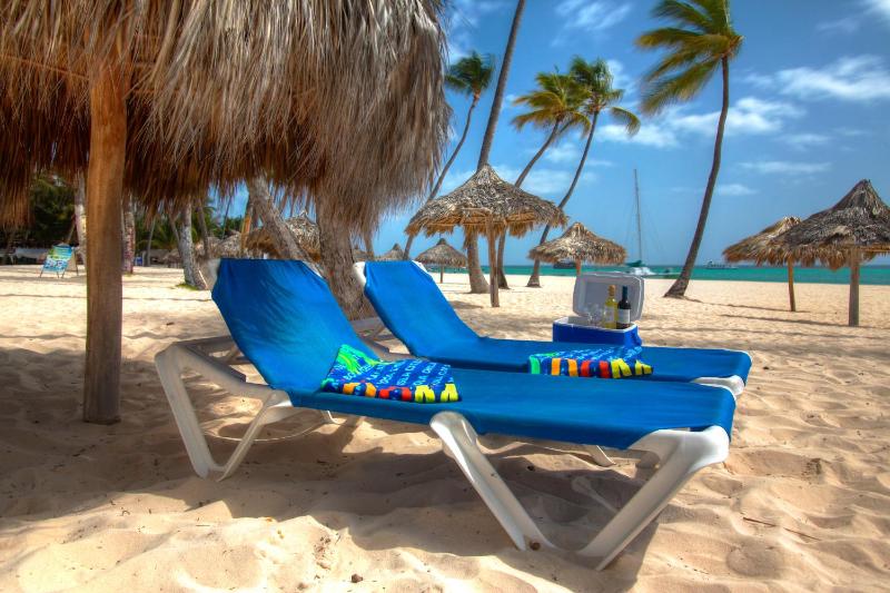 SERENARA VILLAS and SUITES - LOS CORALES beach - image 25