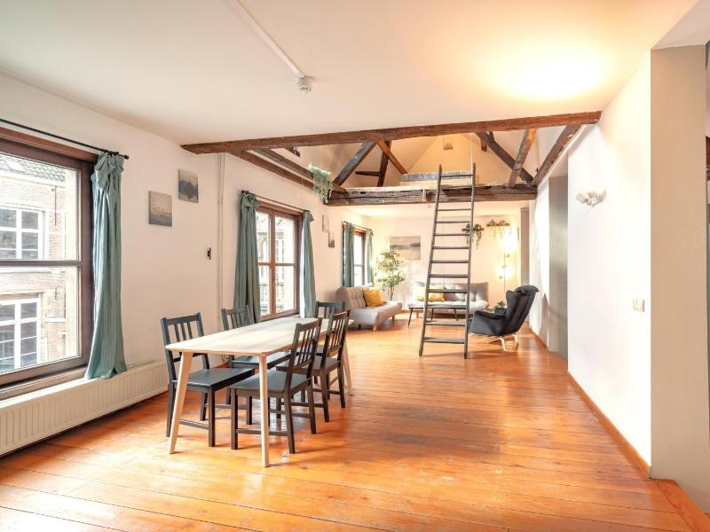Old town lodge Antwerp One Bedroom Apartment - image 11