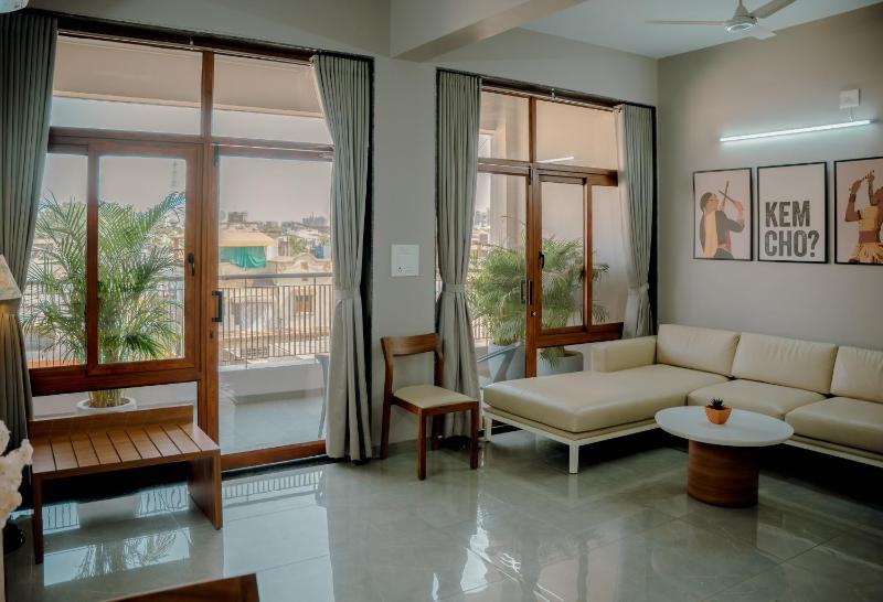 Pvr House - Second Floor Serenity - image 11