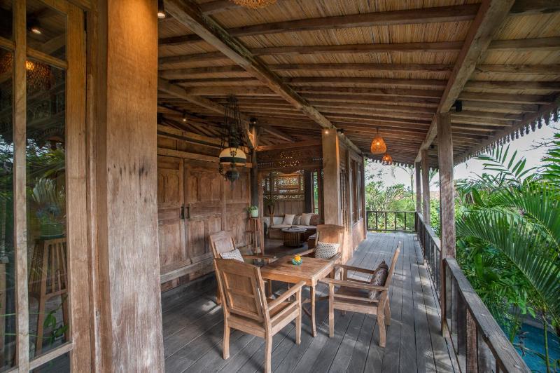 Ayu Dira Heritage House - image 12
