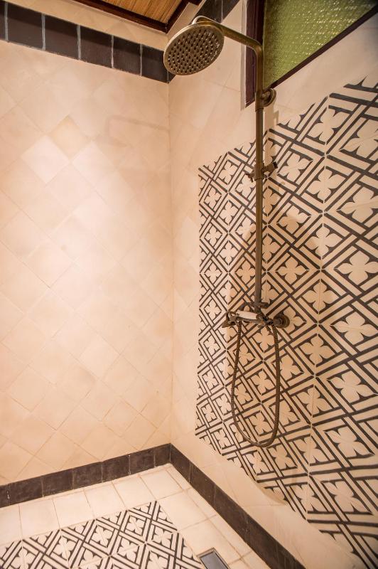 Ayu Dira Heritage House - image 4