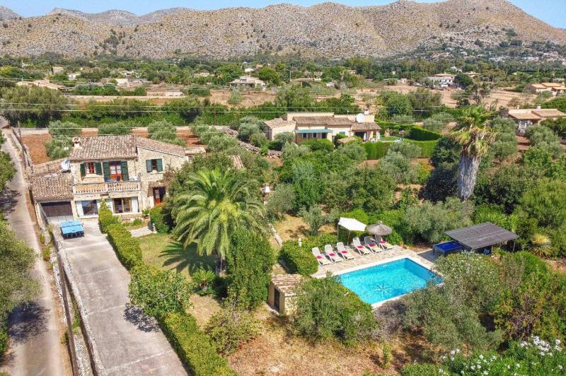Villa Vidrier II by Villa Plus - image 14