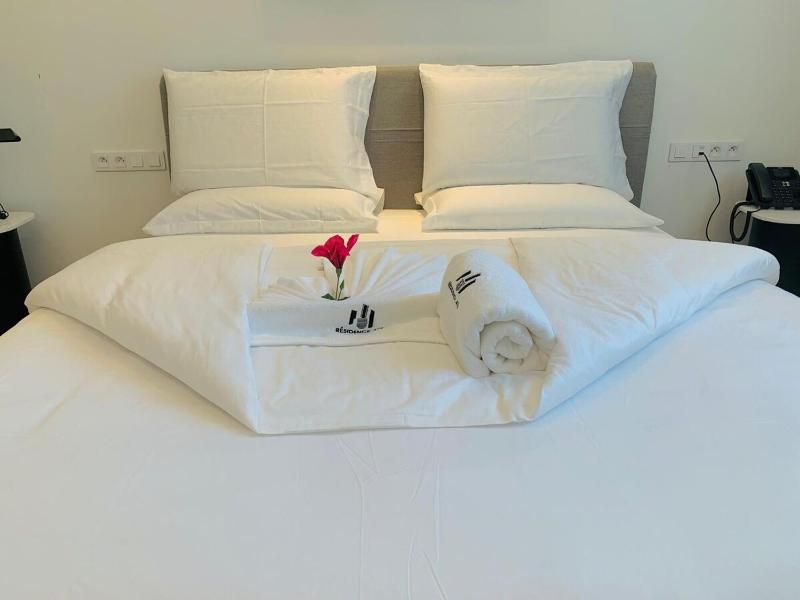 Premium apartment at Bastos - image 13