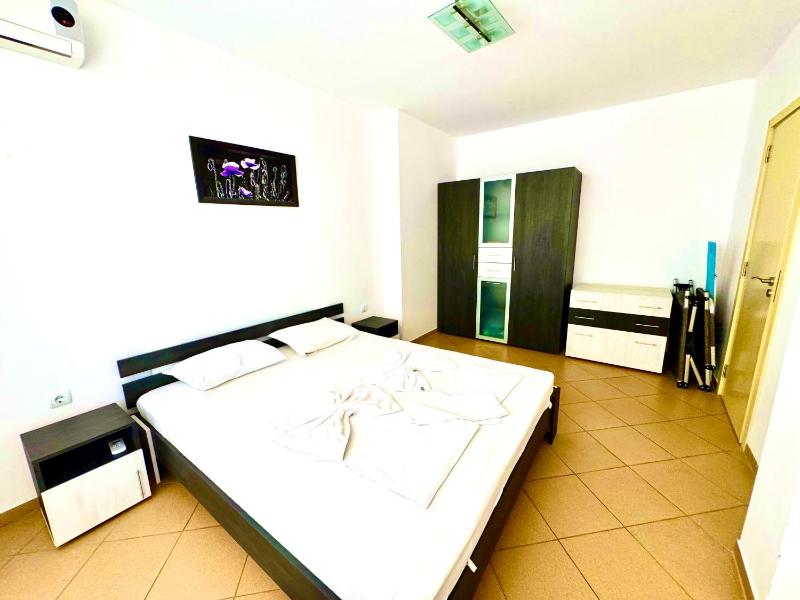 Grand Kamelia Holiday Studios and Apartments - image 20