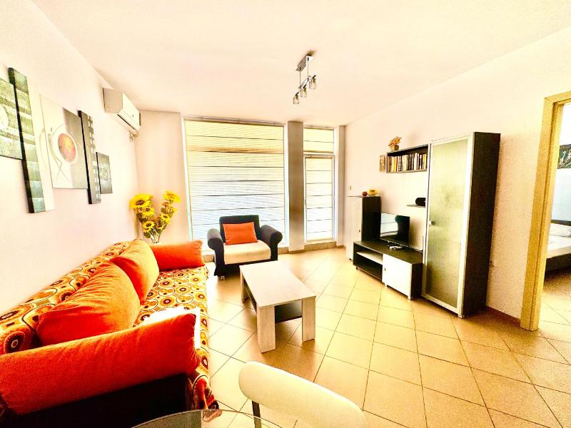 Grand Kamelia Holiday Studios and Apartments - image 28