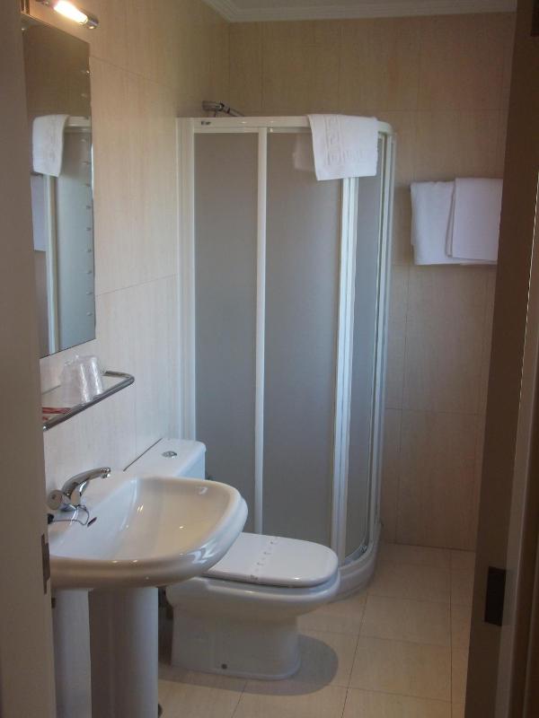 Single Room image 2