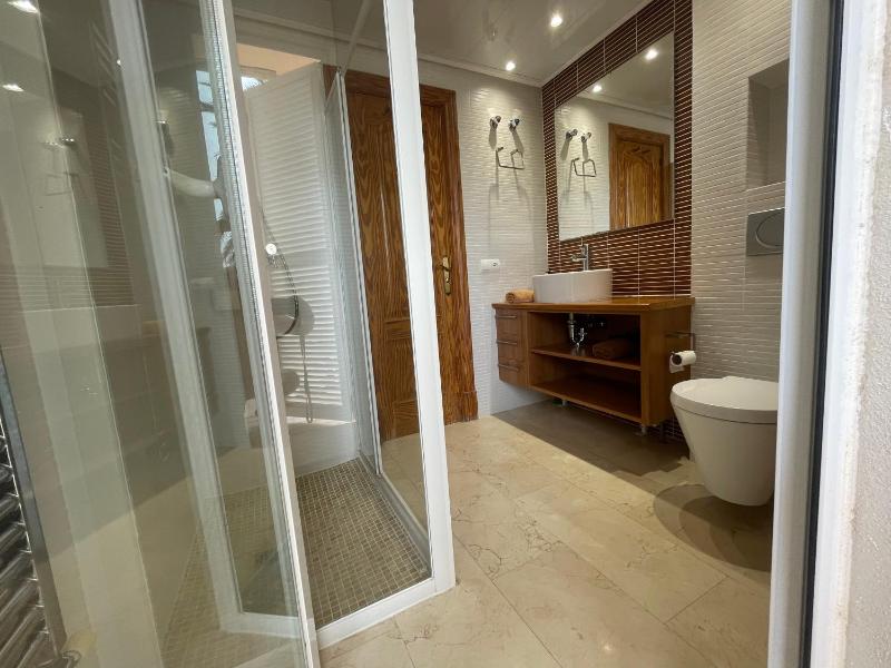 Huge house in Palma - image 20