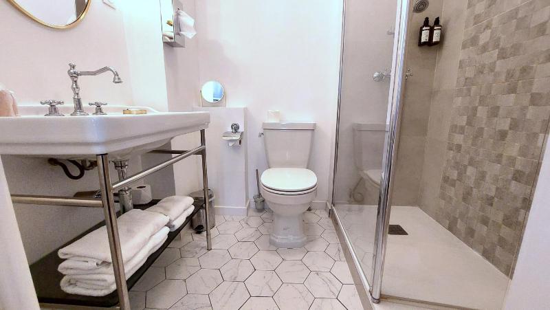 Hotel Dandy Rouen centre - image 37