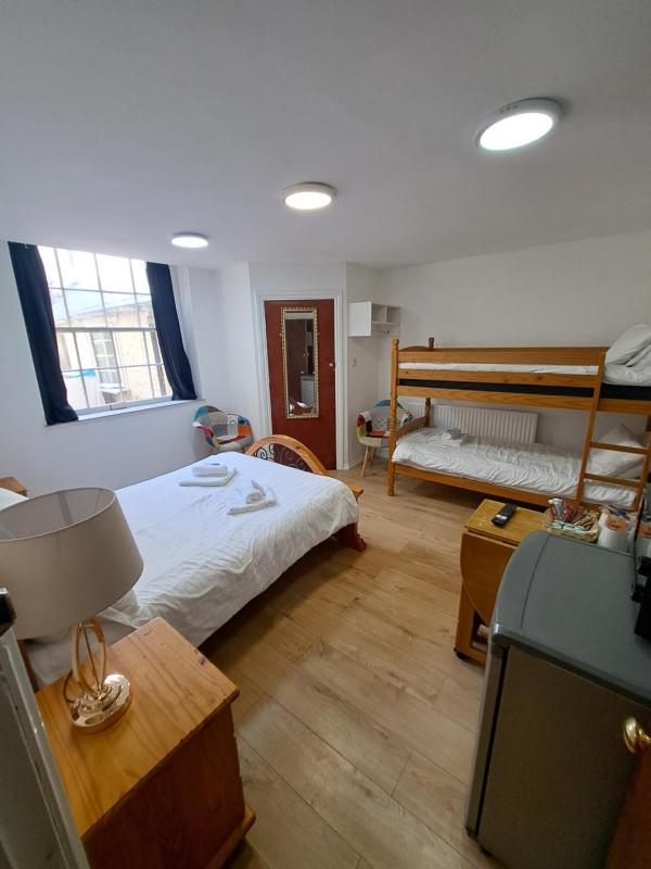 The West Pier Residence - image 36