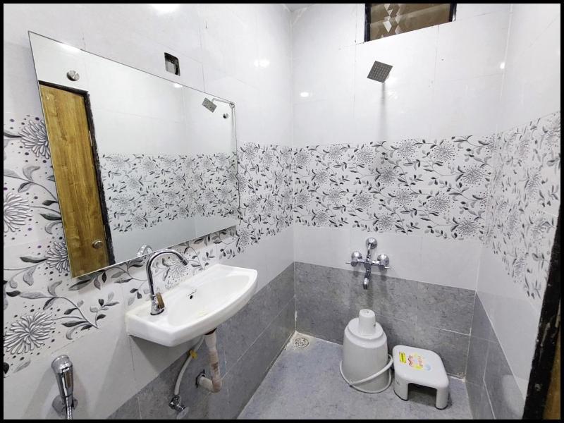 1TOURIST Hotel Family Inn - image 11