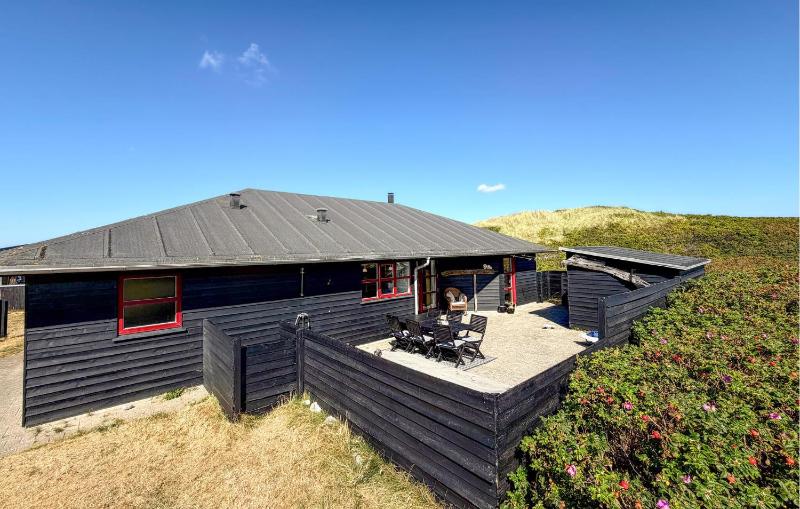Gorgeous Home In Thisted With Sauna - image 1