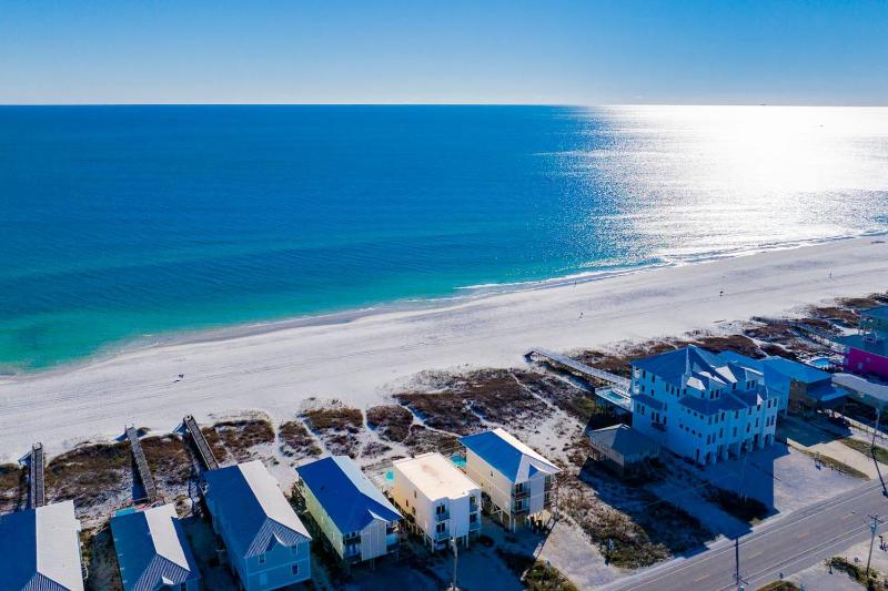 Dolphin View Duplex A Beachfront Pet Friendly - image 37