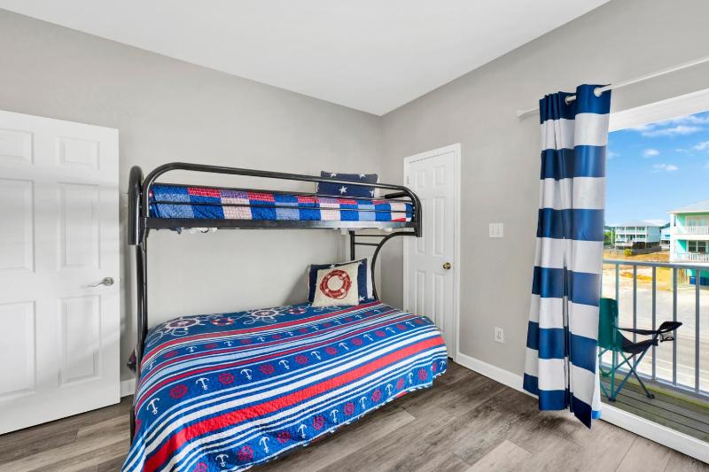 Dolphin View Duplex A Beachfront Pet Friendly - image 15