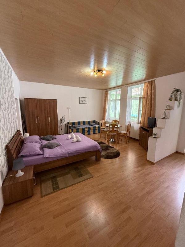 Central Square Apartments - image 17