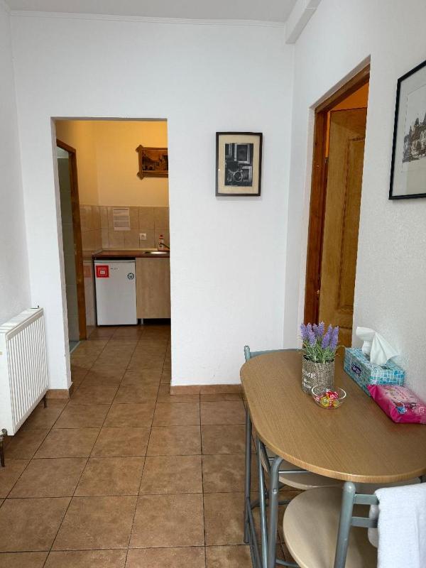 Central Square Apartments - image 19