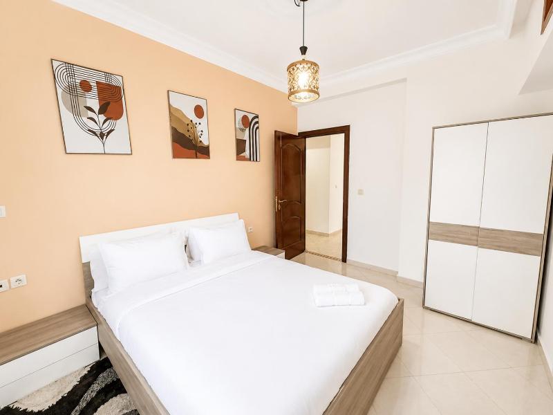 Tangier Best Views Apparts - Piscine & Parking & Wifi - image 9