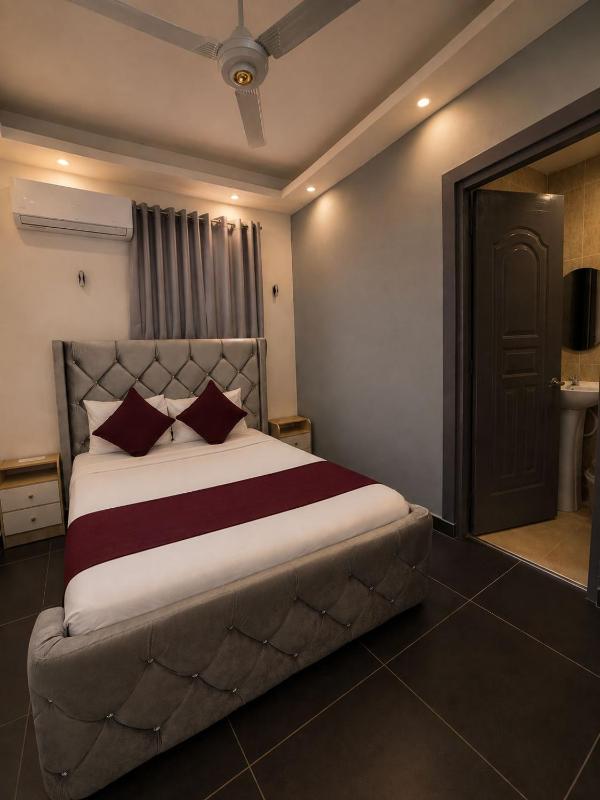Hotel Reloj - image 22