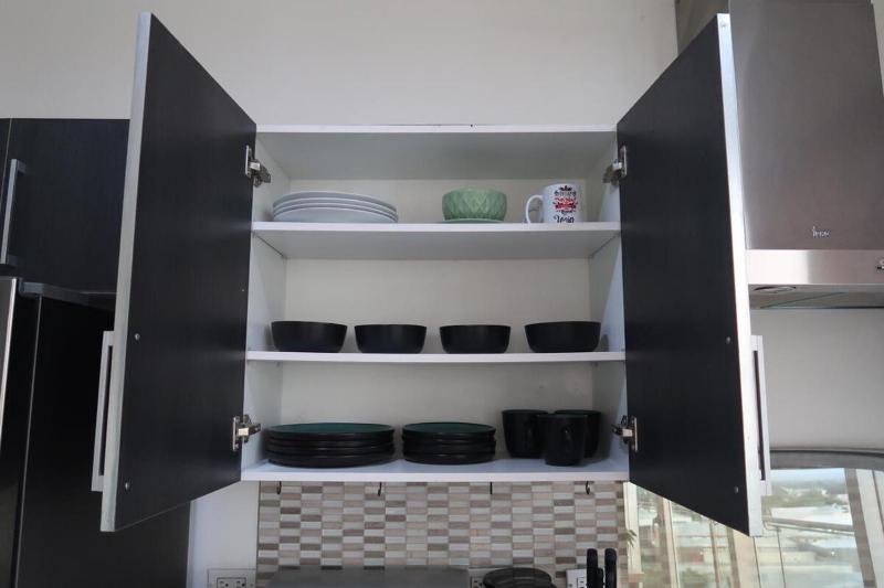Premium apartment with city views - image 10