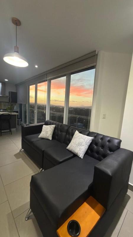 Premium apartment with city views - image 8