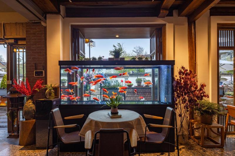 Lijiang Gone With Wind Hotel - image 39