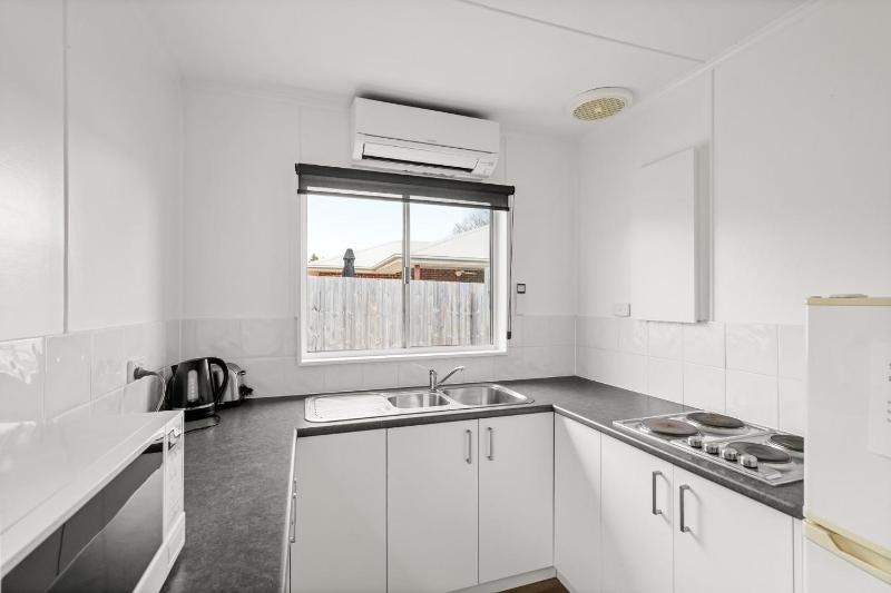 Phillip Island Cottages - image 50