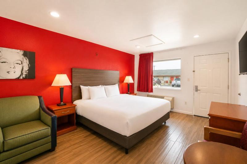 Rose Park Inn & Suites I-10 East San Antonio - image 10