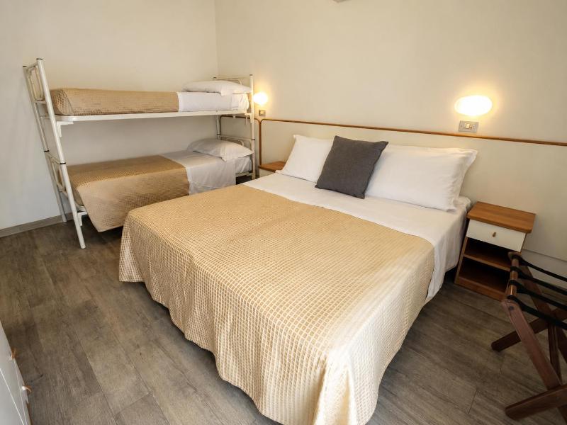 Hotel Miriam - image 37