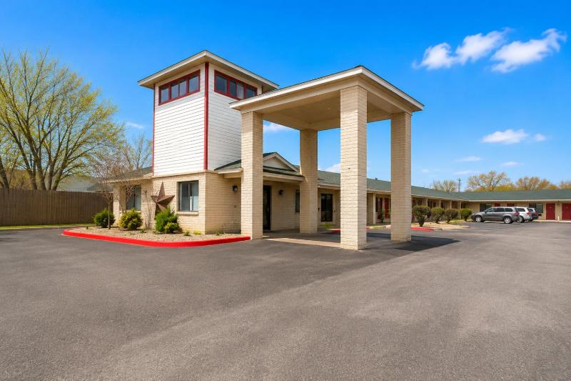 Rose Park Inn & Suites I-10 East San Antonio - image 11