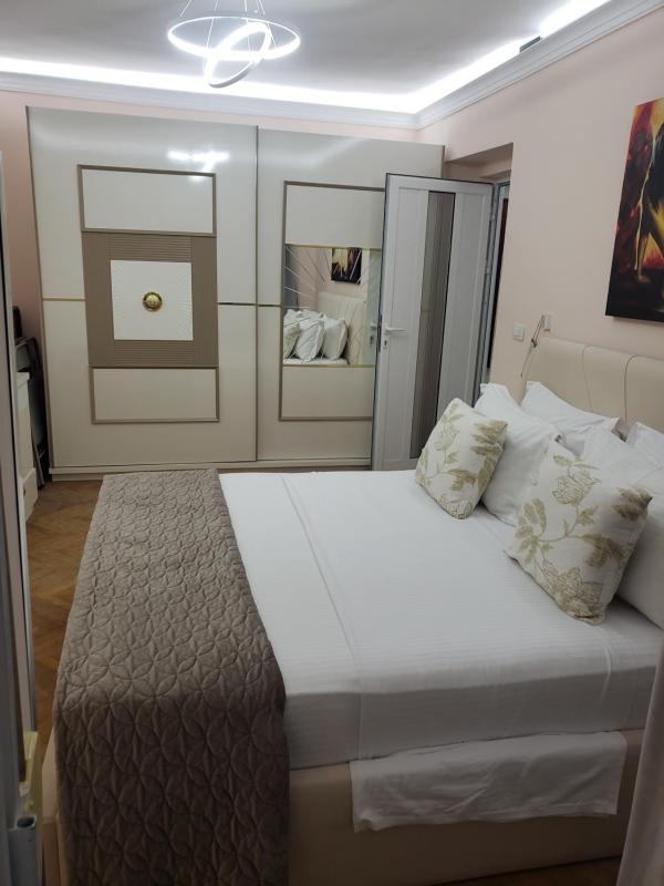 Elira Home - image 8