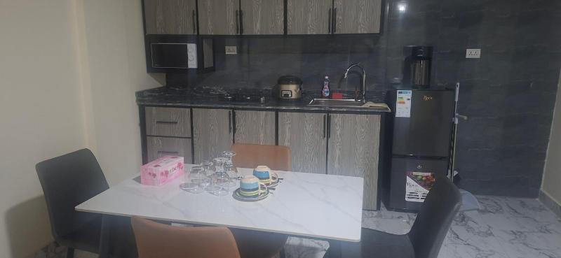 TEE Guest House - image 2