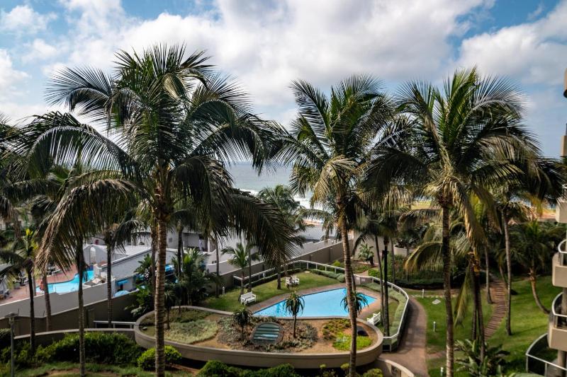 Ballito Manor View 304 - image 4