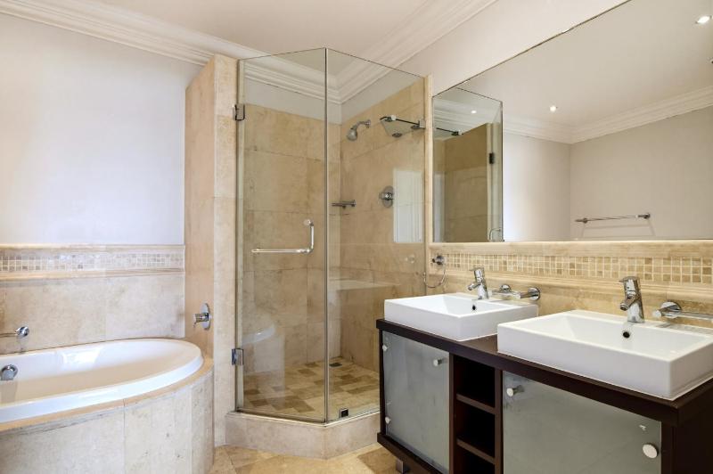 Ballito Manor View 304 - image 16