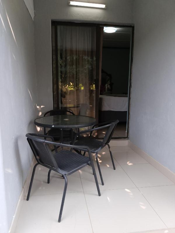 Phibs Guest House - image 4