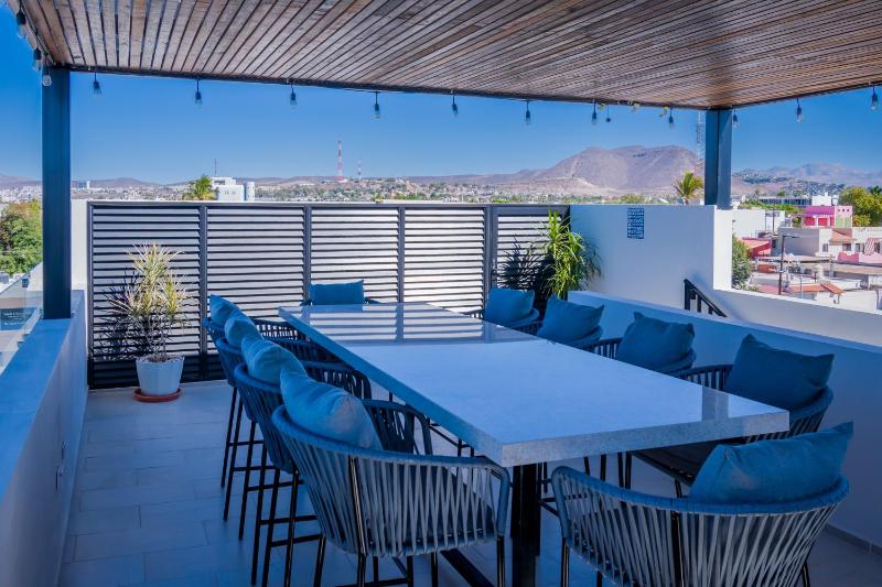 Josefa Suites - image 17