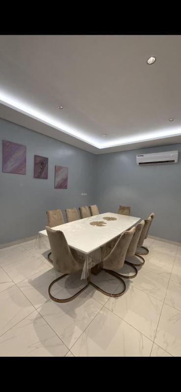 شالية بحديقة خارجية - image 3