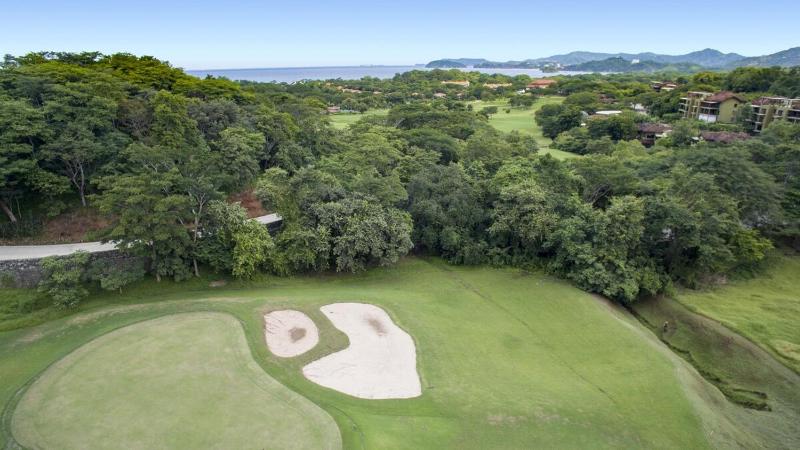 Paseo Miraflores 32 at las Catalinas - image 10