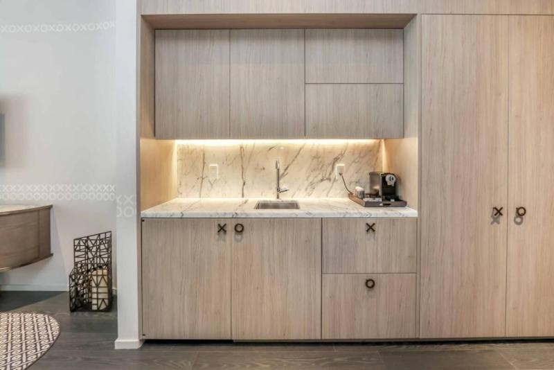 Stunning king Suite - image 13