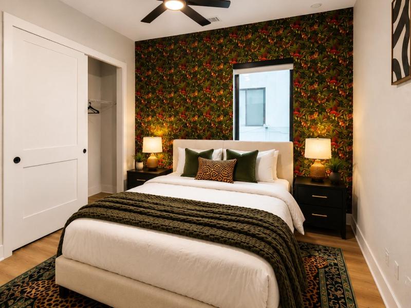 Luxury Tampa Retreat Pool Spa Sauna and More. Sleeps 20 Plus - image 50