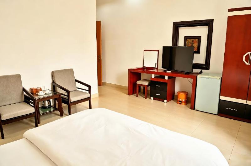 Dongyangmu Hotel - image 2