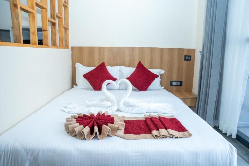 Mount Forest Apartments Inn - image 5