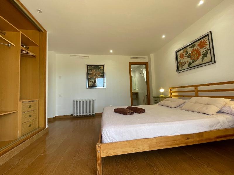 Huge house in Palma - image 28
