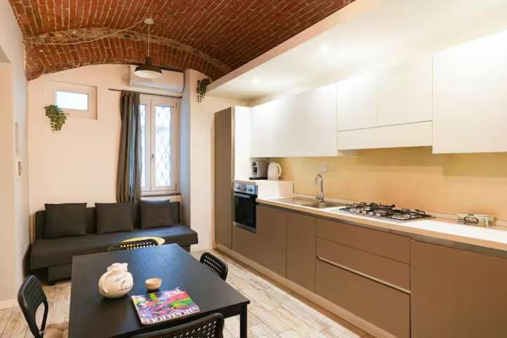 Saluzzo 17 Apartment - image 6