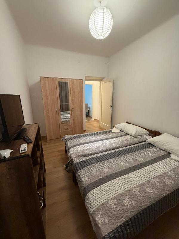 Apartman Kiki free private parking - image 4