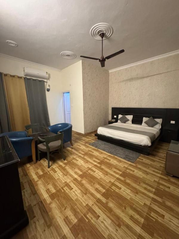 Aamantran Hotel - image 3