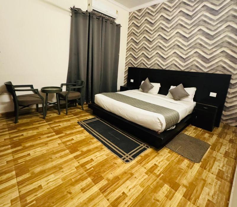 Aamantran Hotel - image 13