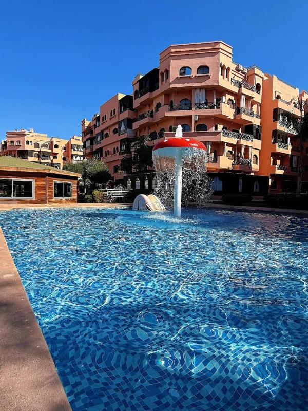 Luxury 2 and 3 bedroom Appartements Premium Stay With Pools - image 8