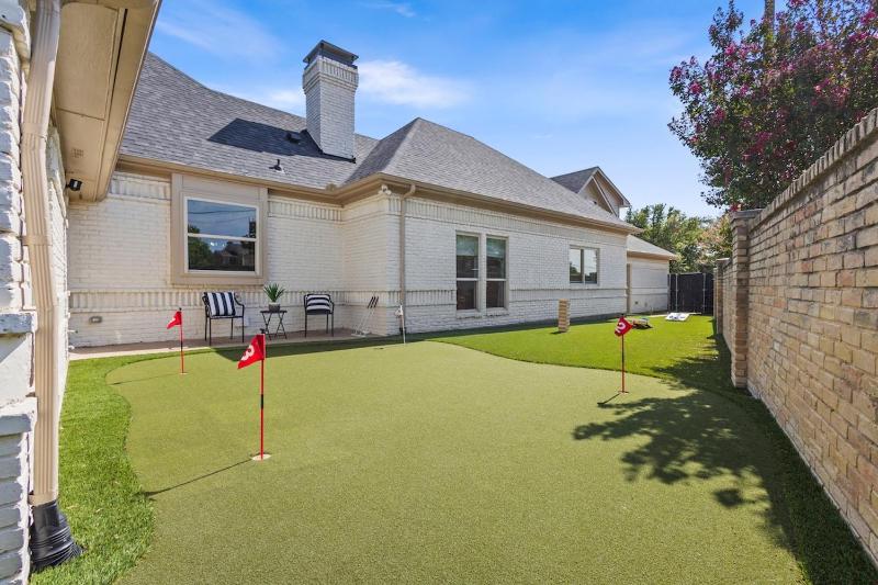 Lux Home - Cinema - Games - Golf - Heated Pool - Hot Tub - image 43